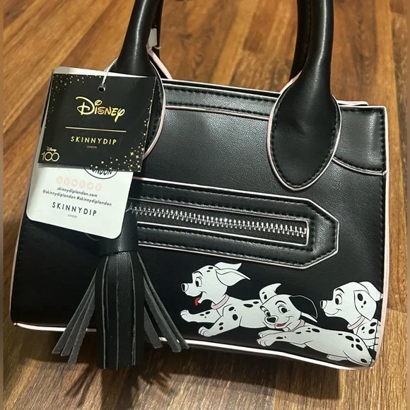 Skinnydip 101 Dalmatians Purse - Picture 5 of 12